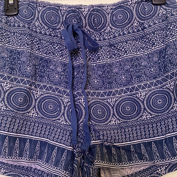 Cali 1850 Los Angeles shorts NWOT - Picture 2 of 3
